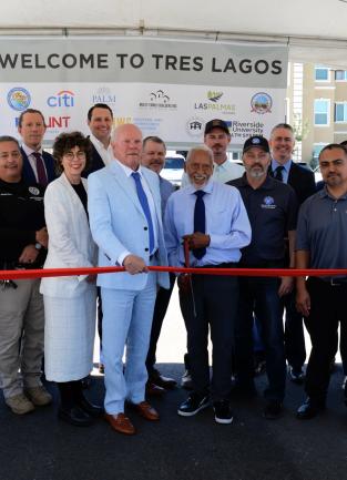 Tres Lagos Ribbon Cutting Event Photo in Wildomar